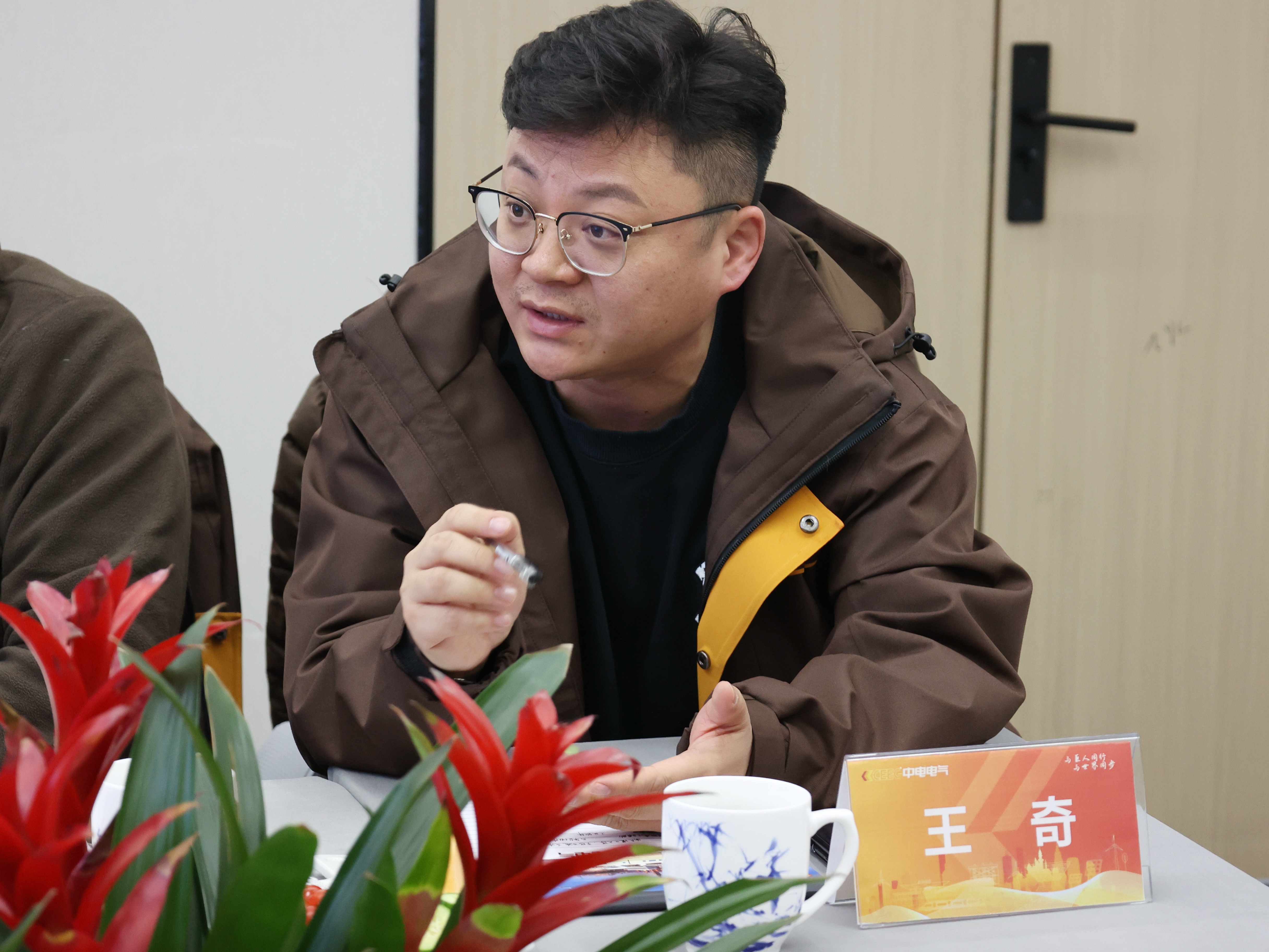 王奇總_副本-krgm.jpg